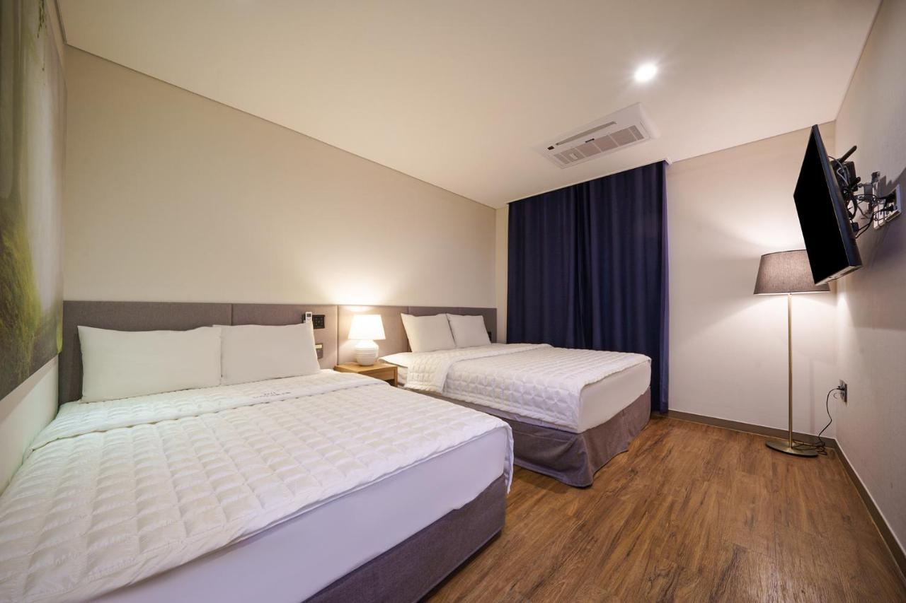 Mtm Family Hotel Gyeongju Exterior foto